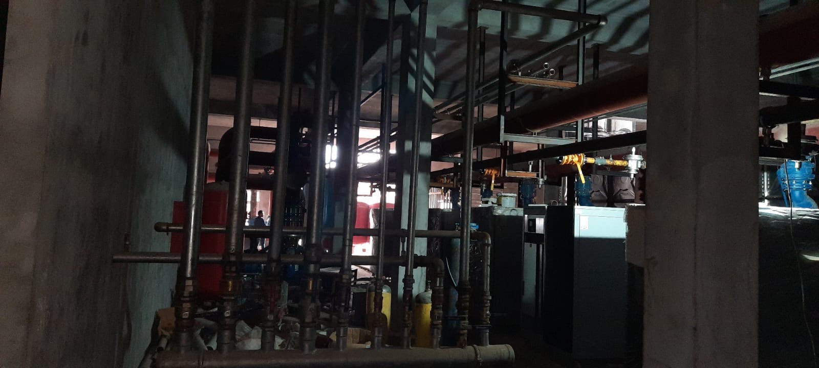 Mekanik oda kazan ve vana sistemi, Pratik Mekanik saha uygulaması